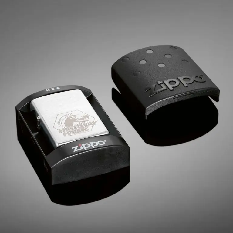 Zlevněný Zapalovač ZIPPO s logem HIGHWAY HAWK, stříbrný
